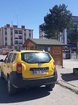 Zara Taksi, 58T5773 plakalı sarı Dacia Duster - Fotoğraf 3