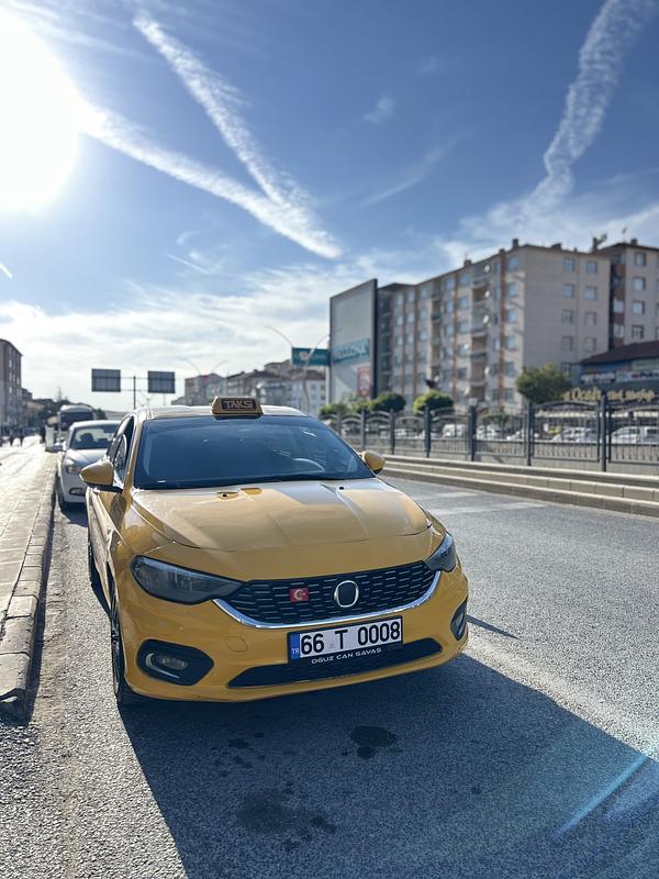 Yozgat Taksi, 66T0008 plakalı sarı Fiat Egea - Fotoğraf 1